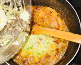 A picture of step 3 of Groundnut stew.