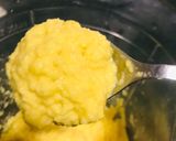 A picture of step 2 of Moong Daal Pakora.