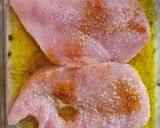 Foto del paso 2 de la receta Pollo en salsa cremosa de champiñones y espinacas