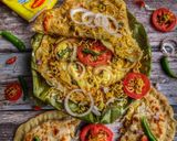 நூடுல்ஸ் பொட்டல பரோட்டா (Noodles Pottala Parotta recipe in tamil) ரெசிபி ஸ்டேப் 18 புகைப்படம்