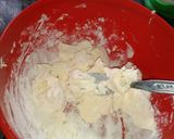 Foto del paso 2 de la receta: Medialunas(con harina pureza de pizza)