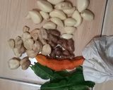 Foto langkah ke 1 dari resep Peyek Kacang Tanah.