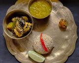 A picture of step 7 of Koldil aru Kukura Mangkho/ Banana Flower with Chicken.