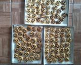 Foto langkah ke 7 dari resep Butter Cookies.