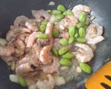 Foto langkah ke 3 dari resep Kembang Kol Terasi Pete.