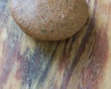 A picture of step 3 of Ragi thepla.