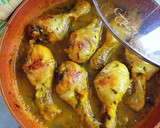 Foto del paso 9 de la receta: Muslos de pollo en salsa de limón, ajos y perejil