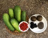 Hình bước làm 1 của món Sâm bí đao chia chia