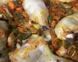 Foto del paso 12 de la receta: Muslos de pollo al horno