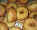 Foto langkah ke 5 dari resep Donat empuk dan lembut.