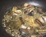 Foto langkah ke 4 dari resep Belut Goreng Sambal Cetar.