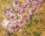 Foto del paso 14 de la receta: Tortilla descubierta de gambas