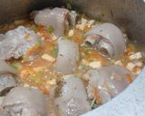 Foto del paso 1 de la receta: Frijoles con patitas de cerdo