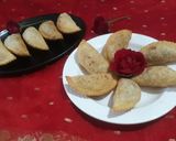 मावा गुजिया (Mawa Gujiya recipe in Hindi) रेसिपी चरण 5 फोटो
