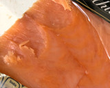 Foto del paso 1 de la receta: Quesadilla de salmón ahumado con orégano