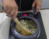 A picture of step 1 of Gujarati khichdi.