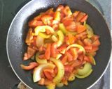 Foto langkah ke 4 dari resep Macaroni Creamy Tomatoes Sauce.
