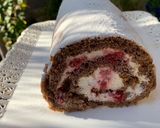 Foto del paso 9 de la receta: Arrollado de chocolate con crema y frambuesas