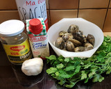 Foto del paso 1 de la receta: Espaguetis con almejas al ajillo