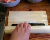 Foto del paso 4 de la receta: Sushi parte 2 🍣🍣🍣🍣🍣🍣🍣🔪👌🏻