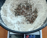 Foto del paso 3 de la receta: Pan lactal integral con semillas