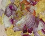 A picture of step 4 of Papad chaat.