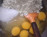 A picture of step 2 of Sweet Egg Slices.(Mesub).