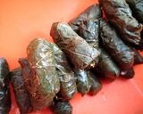 Pas rețetă Sărmăluțe cu carne de vită în frunză de viță -3 la lingură 1 fotografie