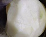 A picture of step 1 of Kohlrabi sabji.