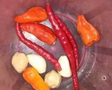 Foto langkah ke 1 dari resep Sambal Soto,Taichan,Bakso (Sambal Kemiri).