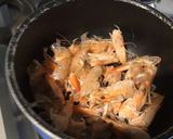Une image de l'étape 1 de Bouillon de crevettes, wasabi, citron et soja.