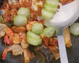 Foto langkah ke 4 dari resep 152. Sambal udang belimbing wuluh.
