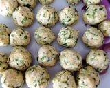 Sajtos-cukkínis golyók recept fázis 3 fotója
