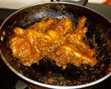 A picture of step 1 of Spicy red chicken curry.
