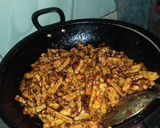 Foto langkah ke 3 dari resep Tumis Tempe Orek Basah.