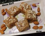 A picture of step 3 of Mawa Burfi.