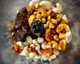 Foto del paso 2 de la receta: Dip picante de anacardos con chipotle