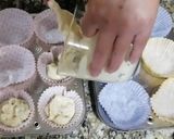 Foto del paso 4 de la receta: Muffins de vainilla con arándanos y crumble