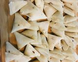A picture of step 6 of One bite samosa.