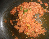 முட்டை கொத்து சப்பாத்தி ரெசிபி ஸ்டேப் 4 புகைப்படம்