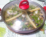 Foto del paso 6 de la receta: Merluza en salsa verde con berberechos