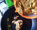 Foto del paso 6 de la receta: Pollo al Strogonoff con champiñón en conserva