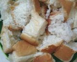 A picture of step 2 of Pav halwa.