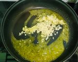 Foto langkah ke 2 dari resep Nasi Daun Jeruk 🍚.