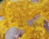 A picture of step 6 of Tamarind king fish curry.