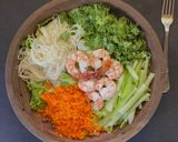 A picture of step 4 of Summer Roll Salad.