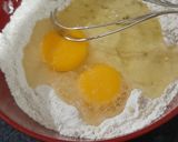 Foto langkah ke 2 dari resep Matcha Crepe gulung.