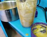 A picture of step 3 of Mango, apple, banana kulfi dessert.