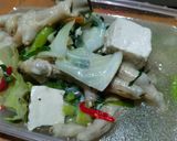 Foto langkah ke 4 dari resep Sup Ceker Tahu #Dapur Fitri.