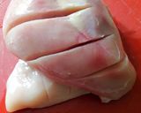 Foto del paso 6 de la receta: Pechuga de pollo al horno con romero y picada de ajos, perejil